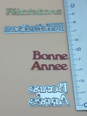 matrice de découpe bonne année - félicitations mini