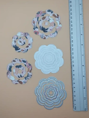 matrices de découpe fleurs mini