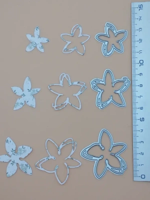 matrice de découpe fleurs de magnolia mini