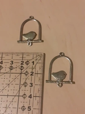 Lot 2 charm's intercalaires oiseau — image 1