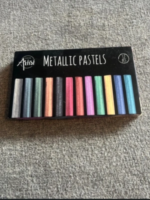 Pastels métalliques — image 1