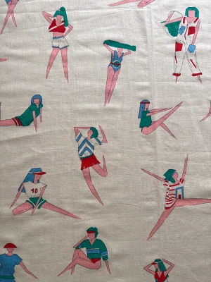 150cm x 140cm popeline de coton imprimée femmes colorées mini
