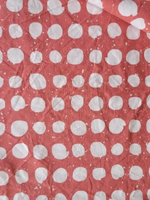 Coupon de tissu coton rose à pois blancs mini
