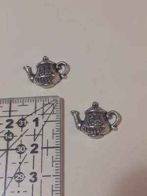 Lot 2 charm's théière — image 1