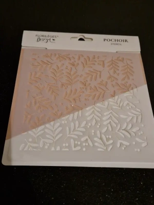 Pochoir feuilles — image 1