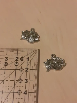 Lot 2 charm's nid avec oeufs — image 1