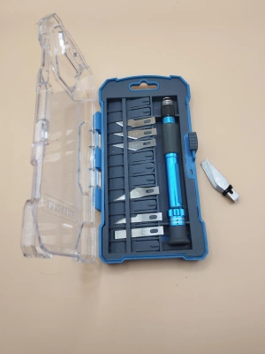 Cutter de précision et lames diverses mini